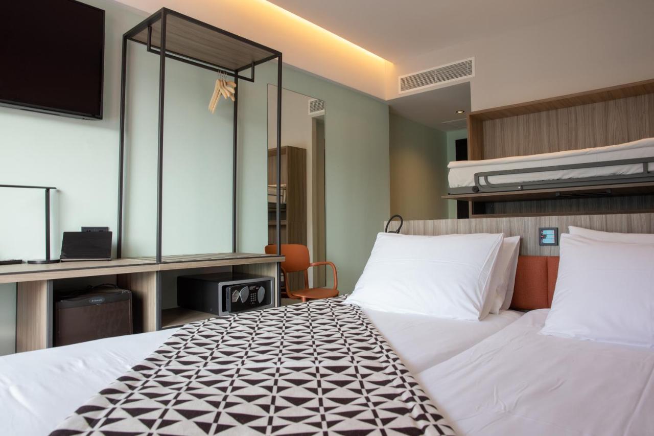 Pythagorion A Member Of Brown Hotels เอเธนส์ ภายนอก รูปภาพ