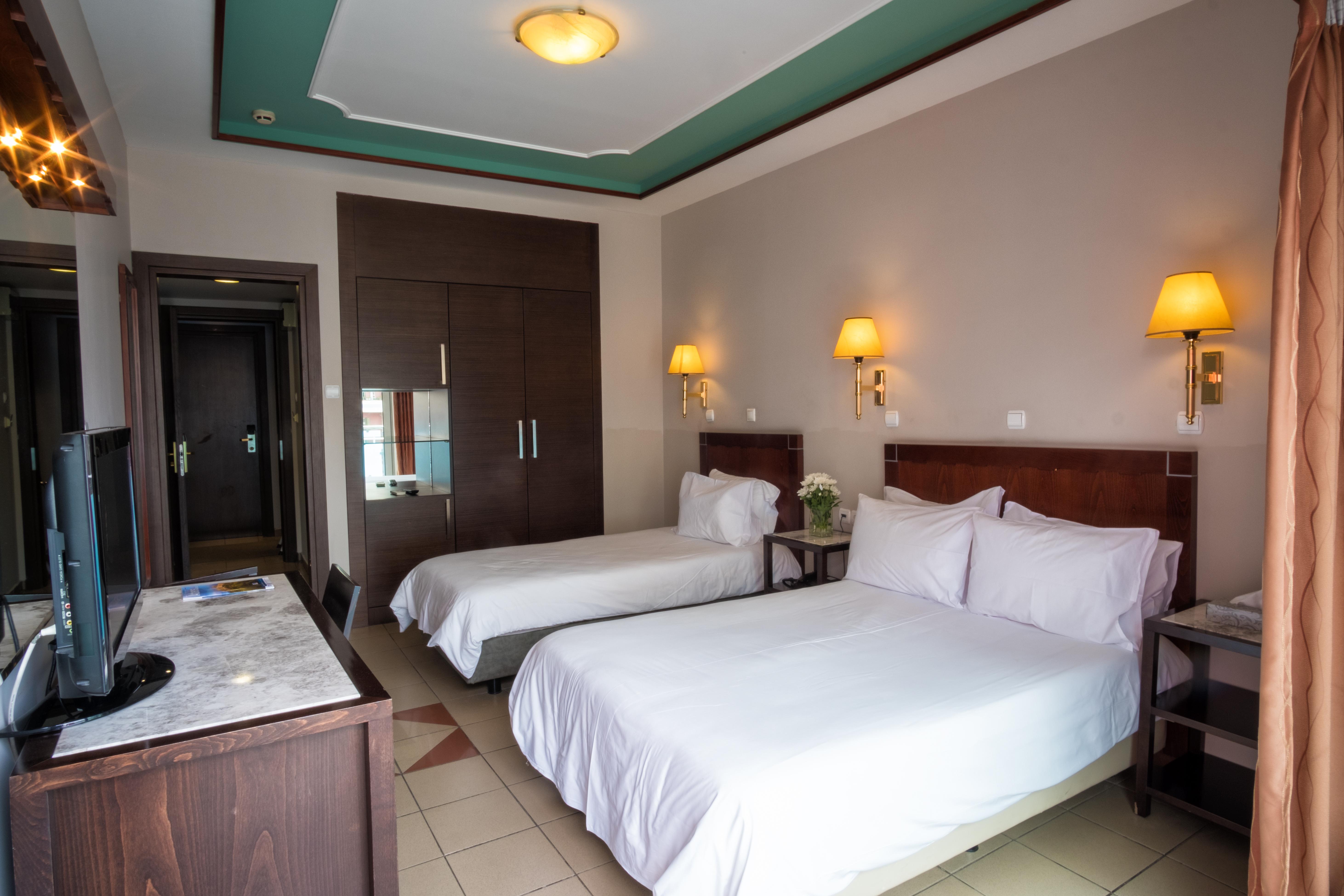 Pythagorion A Member Of Brown Hotels เอเธนส์ ภายนอก รูปภาพ